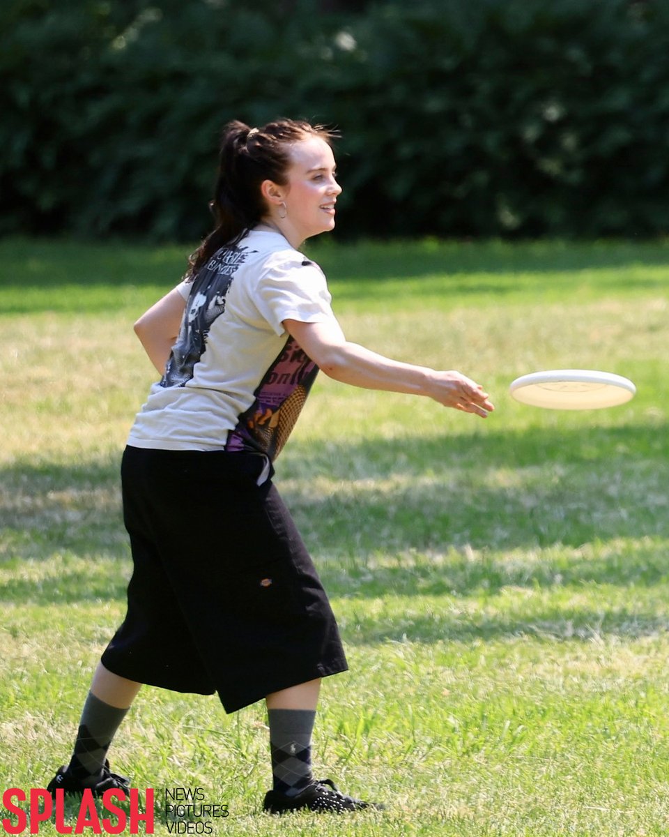 Billie Eilish takes a break from her Australian concert tour to