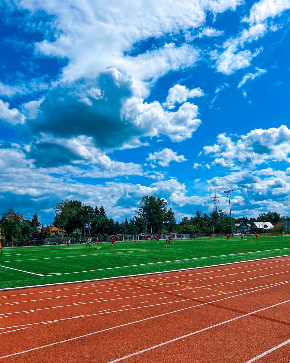 themeeran7's tweet image. Wherever I go, the game is always around the corner.

#WithLoveFromPoland #PolandAdventure #TheGameIsInevitable #AlphaFootballAcademy 🐺⚽🇵🇱