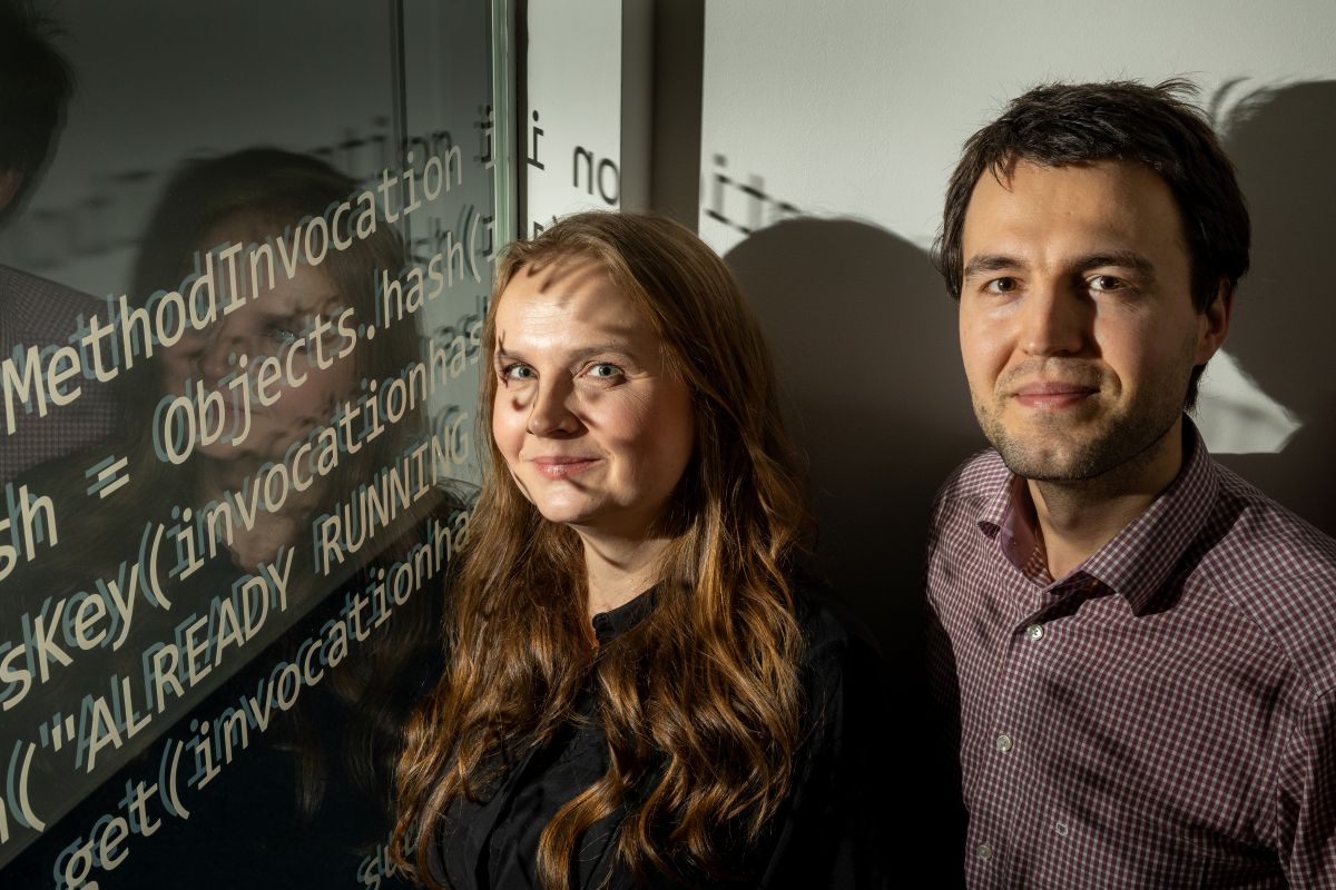 Matematicko-fyzikální fakulta Univerzity Karlovy (@matfyz) on Twitter photo Nové číslo <a href="/ukforumcz/">Magazín UK Forum</a> je plné Matfyzu! 👏 Najdete v něm mimo jiné rozhovor s Irenou Holubovou z Katedry softwarového inženýrství a absolventem Dominikem Matulou ze společnosti Profinit o perspektivním oboru data science, který u nás učíme!
ukforum.cz/rubriky/veda/9… Nové číslo <a href="/ukforumcz/">Magazín UK Forum</a> je plné Matfyzu! 👏 Najdete v něm mimo jiné rozhovor s Irenou Holubovou z Katedry softwarového inženýrství a absolventem Dominikem Matulou ze společnosti Profinit o perspektivním oboru data science, který u nás učíme!
ukforum.cz/rubriky/veda/9…