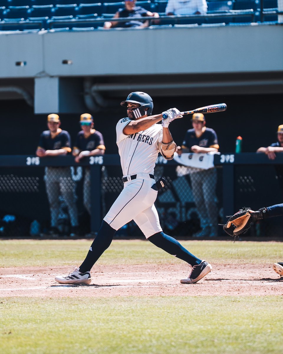 Kishon Frett (<a href="/kishfrett/">Kishon Frett✝️</a>) through 13 games:

.412/.530/.863/1.393 with five home runs and 12 RBI

Frett ranks second in hit by pitches, 21st in hits and 42nd in slugging percentage amongst the country

He was named CUSA hitter of the week

#FIU #PawsUp
