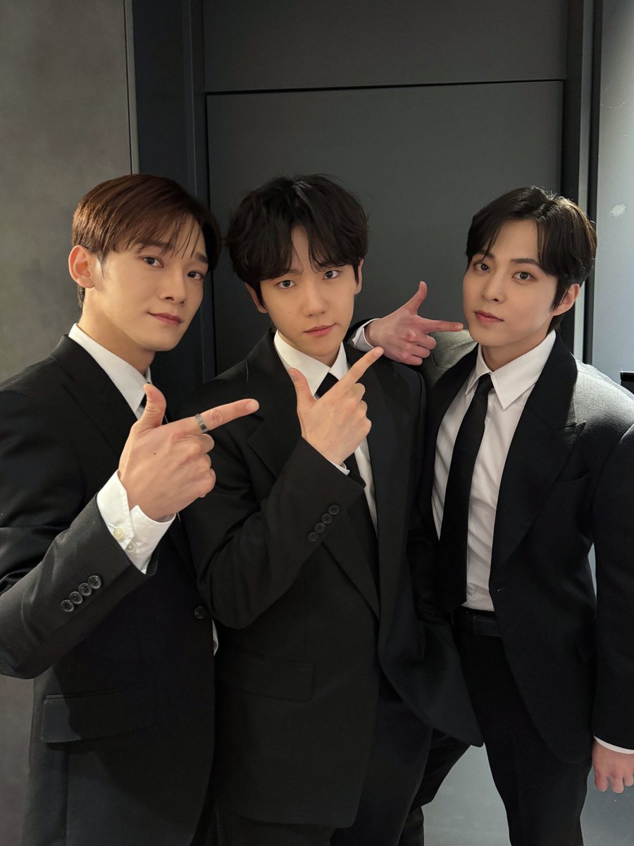 چنبکشی
بزرگترین ترس اس‌ام 
WE STAND WITH XIUMIN
#WeStandWithXiumin #AlwaysByXiuminSide 
#XIUMIN <a href="/XIUMIN_INB100/">XIUMIN_official</a> <a href="/_xiumin_JP/">XIUMIN JAPAN OFFICIAL</a> <a href="/INB100_official/">INB100_official</a>