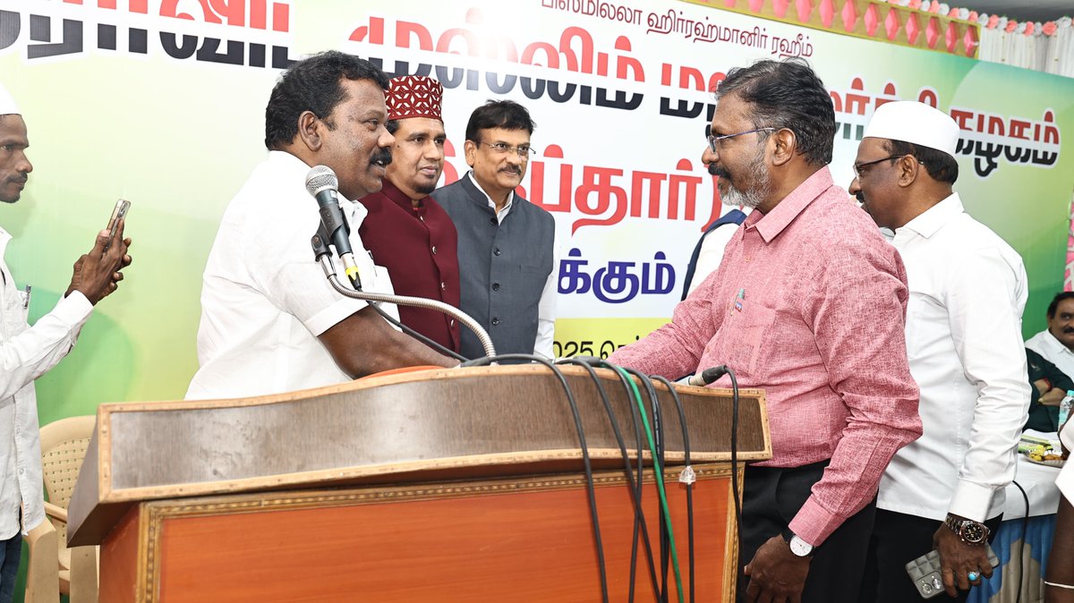 SPK_TNCC's tweet image. இன்று (04.03.2025) சென்னை, எக்மோர், பைஸ் மஹாலில்  திராவிட முஸ்லிம் மறுமலர்ச்சி கழகத்தின் சார்பில் நடைபெற்ற இப்தார் நோன்பு திறக்கும் நிகழ்ச்சியில் கலந்து கொண்டேன்.

நிகழ்ச்சியில் தமிழ்நாடு காங்கிரஸ் கமிட்டி துணைத்தலைவர் திரு.சொர்ணா சேதுராமன், அமைப்புச்செயலாளர் திரு.ராம்மோகன்,…