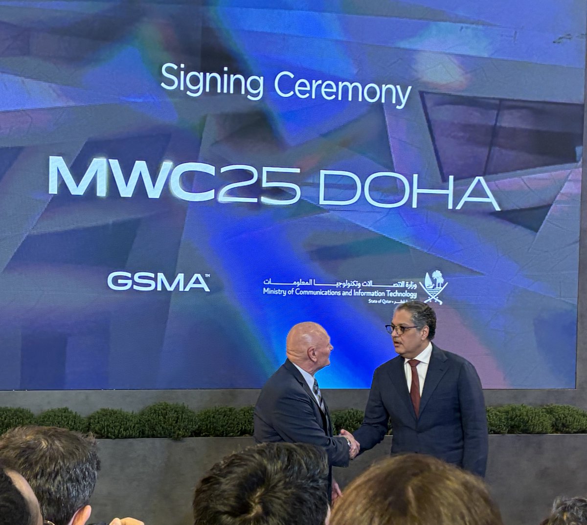 The <a href="/GSMA/">GSMA</a> and <a href="/MCITQatar/">وزارة الاتصالات وتكنولوجيا المعلومات</a> proudly present MWC Doha – the newest addition to the MWC family!

Be part of the future of connectivity. Register your interest today: mwcdoha.com

#MWC25 #Qatar #MWCDoha