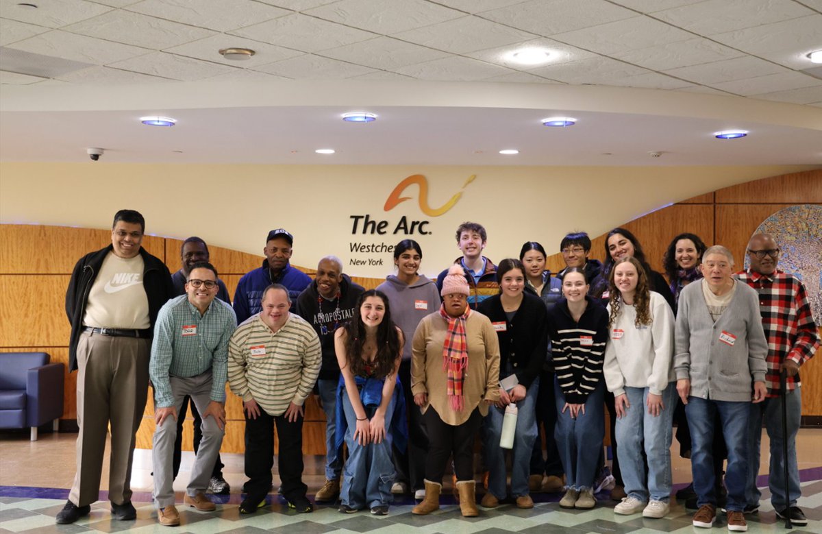 ArcWestchester's tweet image. 🧡 A big thank you to @HackleySchool , Emily DeMarchena, and Annika Duggan! The students made a huge impact by volunteering and connecting with our participants through conversations and trivia. 

#trivia #developmentaldisabilitiesawarenessmonth #thearcwestchester