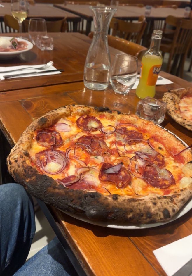 voonpie's tweet image. i’m back from amsterdam!! here’s some eats 😼