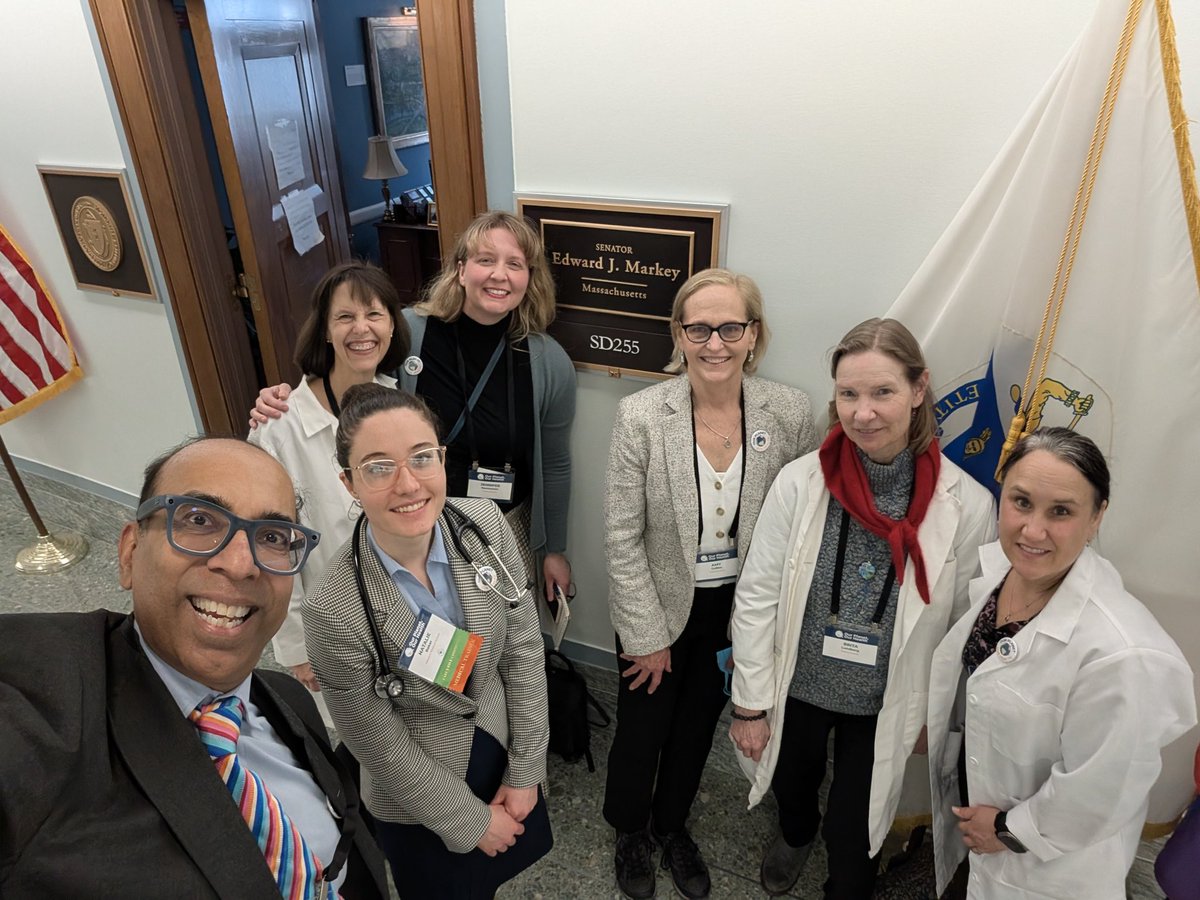 Today I've witnessed democracy in action by taking part in a congressional visit in Washington, DC (as an international observer) with health professionals to educate legislators about the impact of climate on health #OurPlanetOurHealth #PlanetaryHealth #congress #healthcare