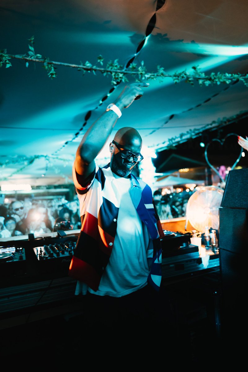 MartinMokitle tweet media