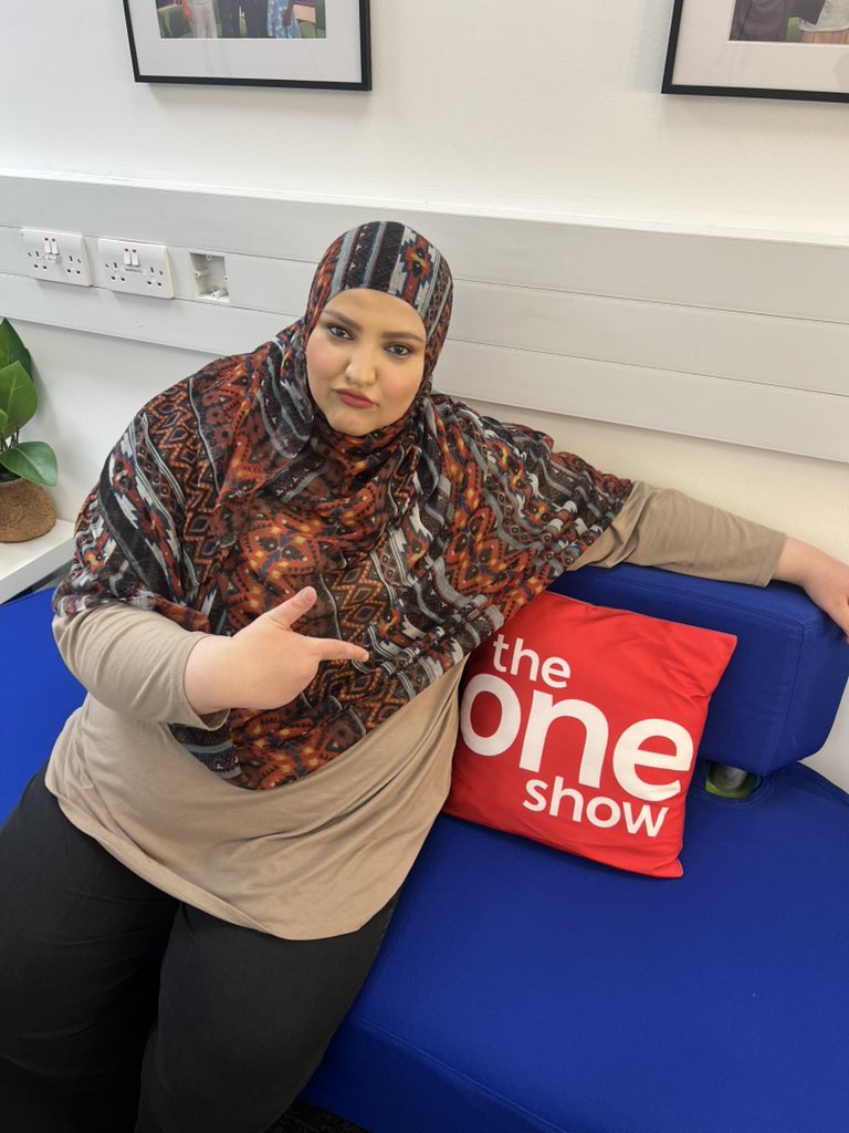 BBC The One Show (@bbctheoneshow) on Twitter photo Comedian <a href="/fatihaelghorri/">Fatiha El-Ghorri</a> is ready to give us the rundown on her new role as host of podcast, ‘Not Even Water’ ✨
Don’t miss her on #TheOneShow at 7pm! 👉 bbc.in/4hZwHth Comedian <a href="/fatihaelghorri/">Fatiha El-Ghorri</a> is ready to give us the rundown on her new role as host of podcast, ‘Not Even Water’ ✨
Don’t miss her on #TheOneShow at 7pm! 👉 bbc.in/4hZwHth