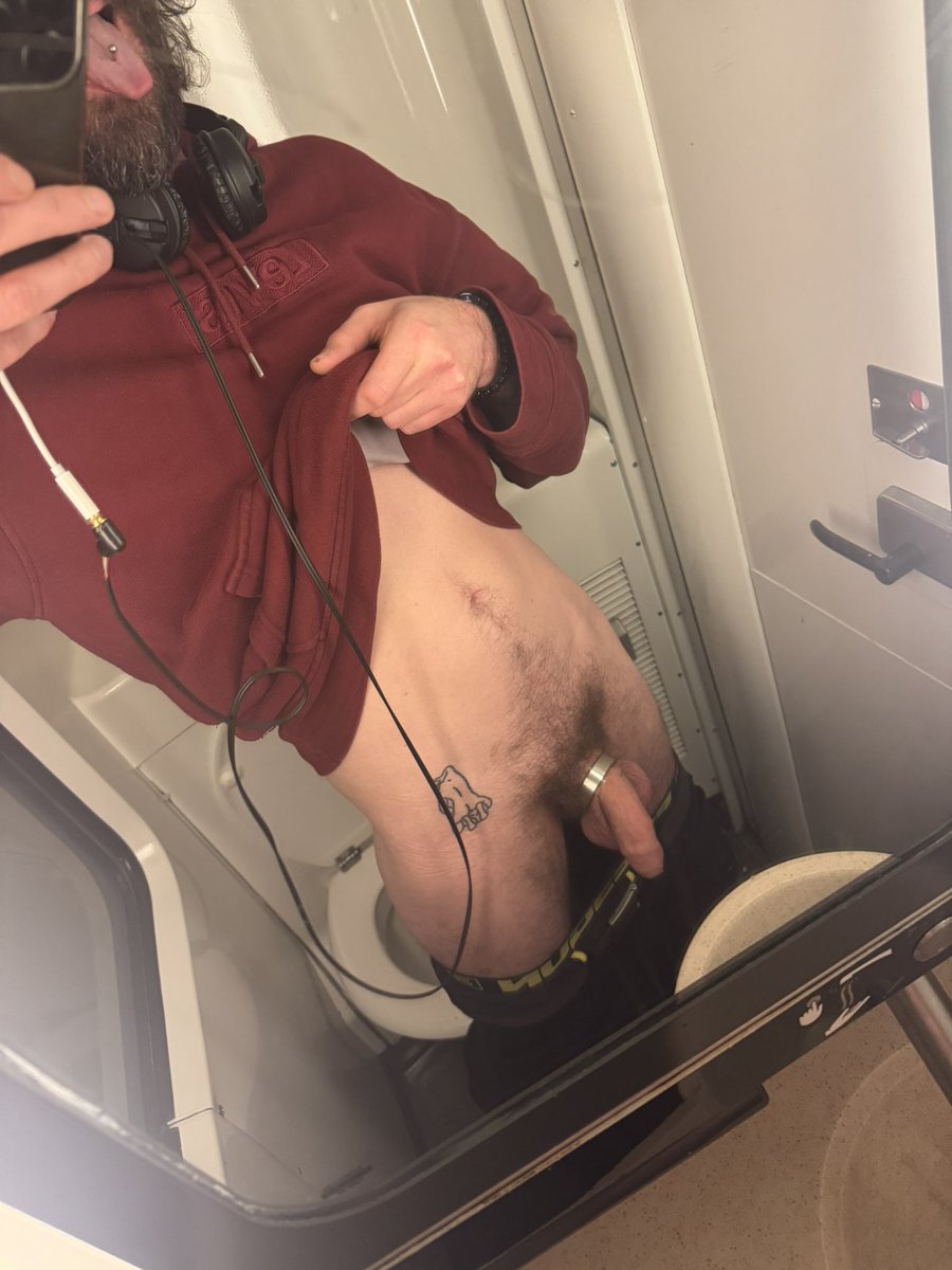 Selfie-train