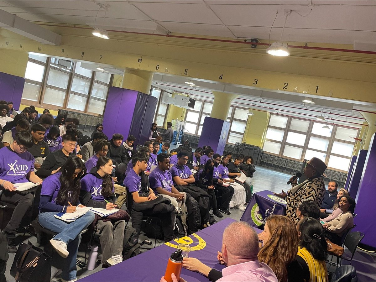 ScienceTech's tweet image. A Day with JP Morgan Chase Panelist at Science Skills