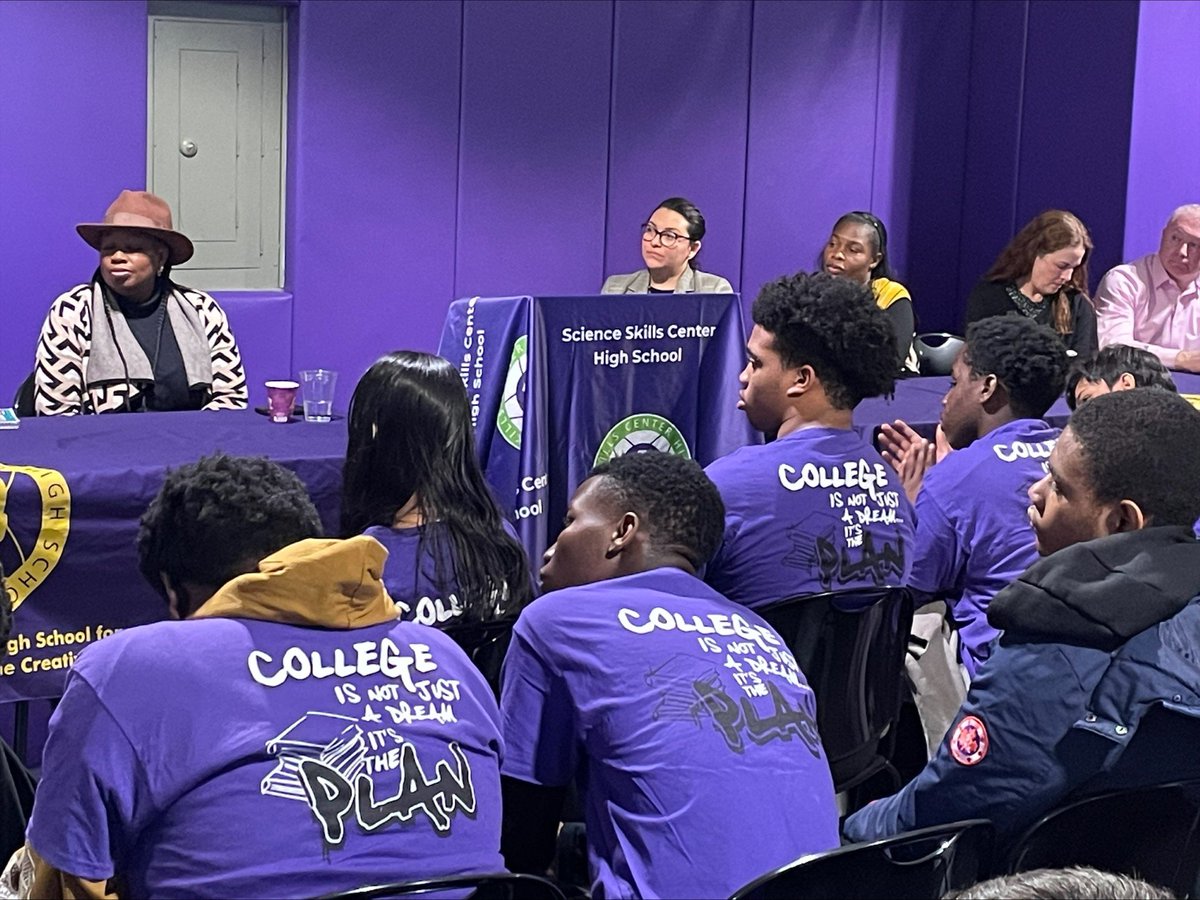 ScienceTech's tweet image. A Day with JP Morgan Chase Panelist at Science Skills