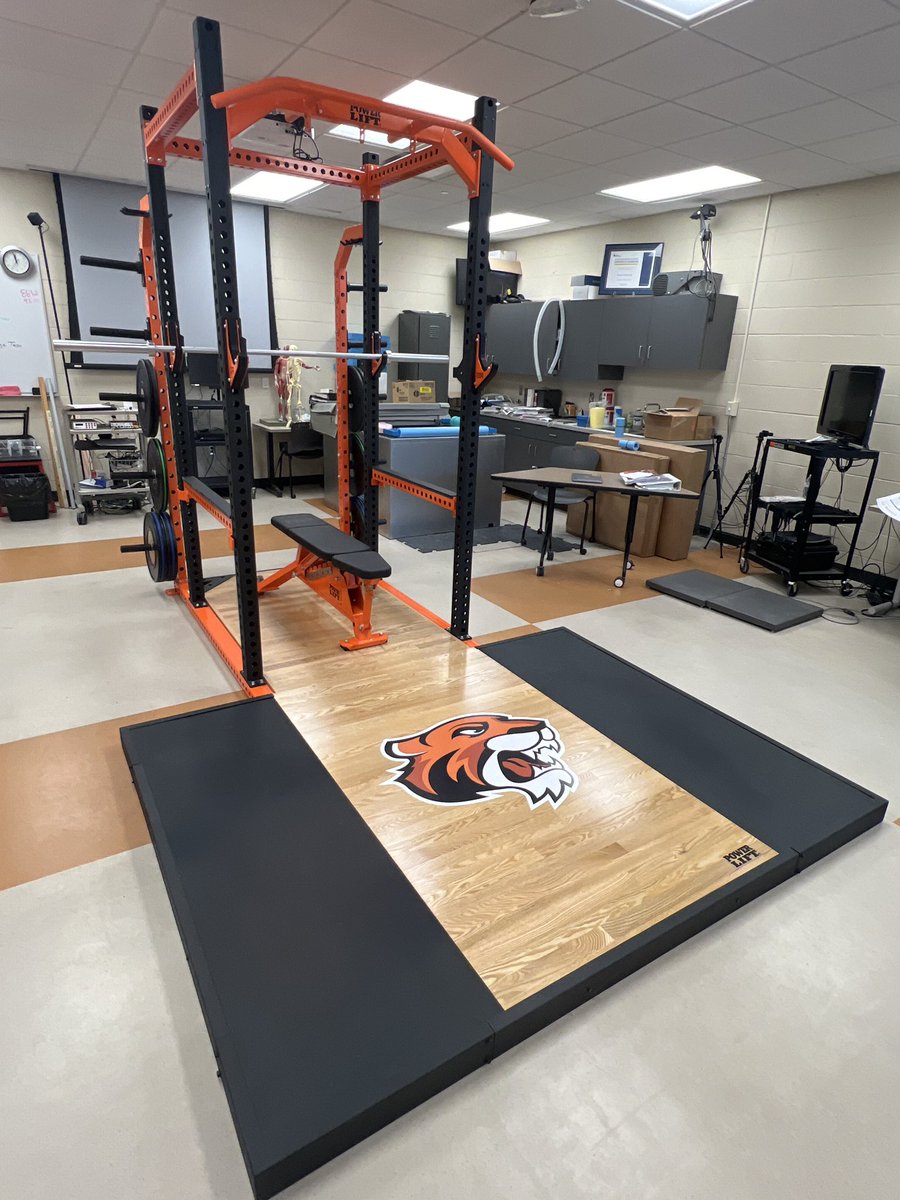 Here it is!!! Thank you <a href="/Powerlift/">Powerlift Foundation</a>!! The set up looks amazing!!
<a href="/DoaneUniversity/">Doane University</a> <a href="/DoaneDAT/">Doane Sports Med</a> 
<a href="/DoaneAthletics/">Doane Tigers 🐯</a>