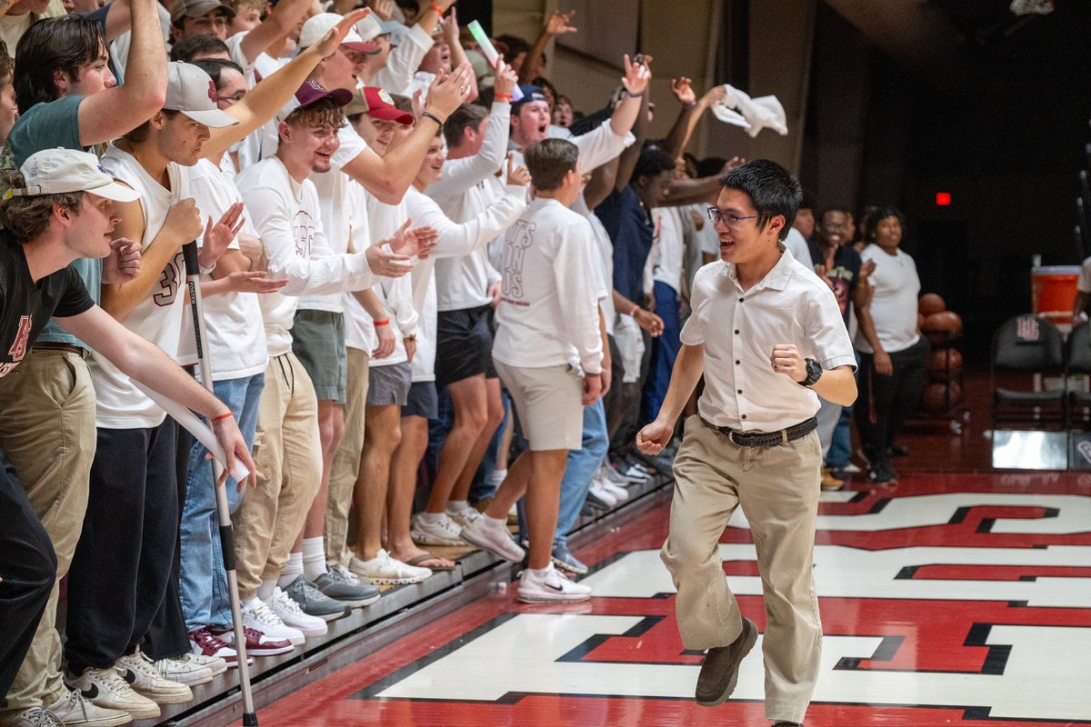 Hampden-Sydney College tweet media