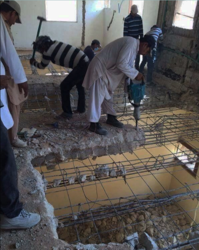 KOMPILASI VIDEO LUCU DI TEMPAT KERJA⚠️🔞

(Orang yg mempunyai satu pekerjaan tapi tetap gagal😂)

sebuah utas: