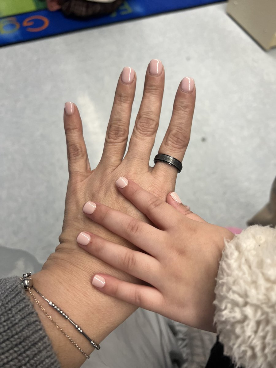 My girl noticing that we had twinning manicures today! She’s the cutest! #teampershing <a href="/PanthersD100/">PershingSchool</a> <a href="/PershingKD/">KD</a>