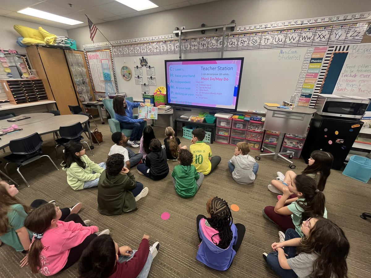 Thanks <a href="/janiestach/">Janie Stach</a> for reading to our dolphins today for Read Across America week! #DESisBEST