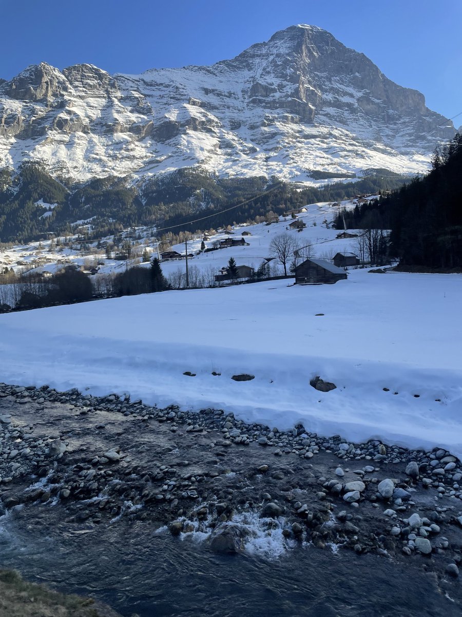 Just like the train back from Euston 🤣🤣😎