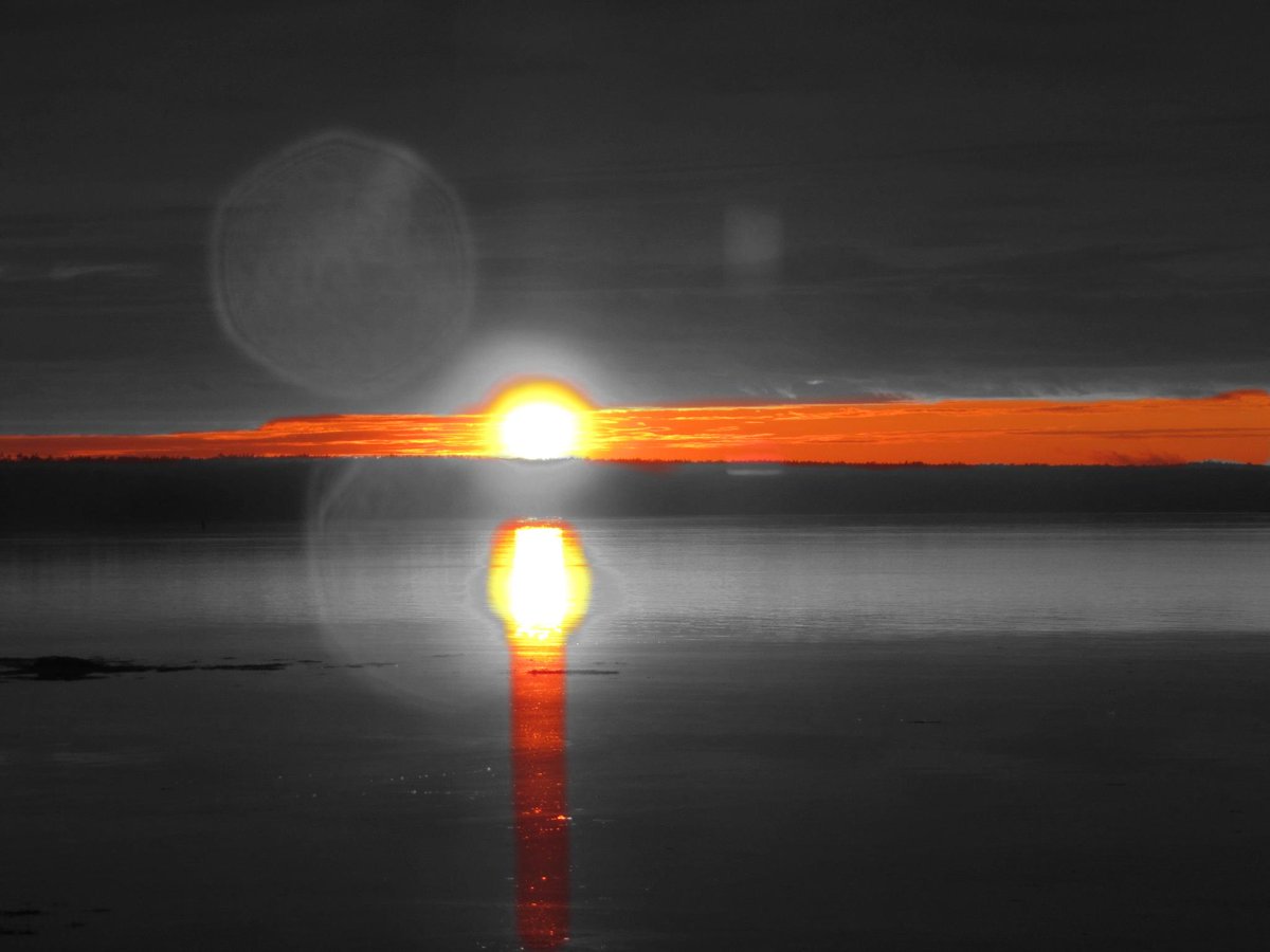 <a href="/TheSneakyLens/">thesneakylens</a> South Shore N.S. sunset