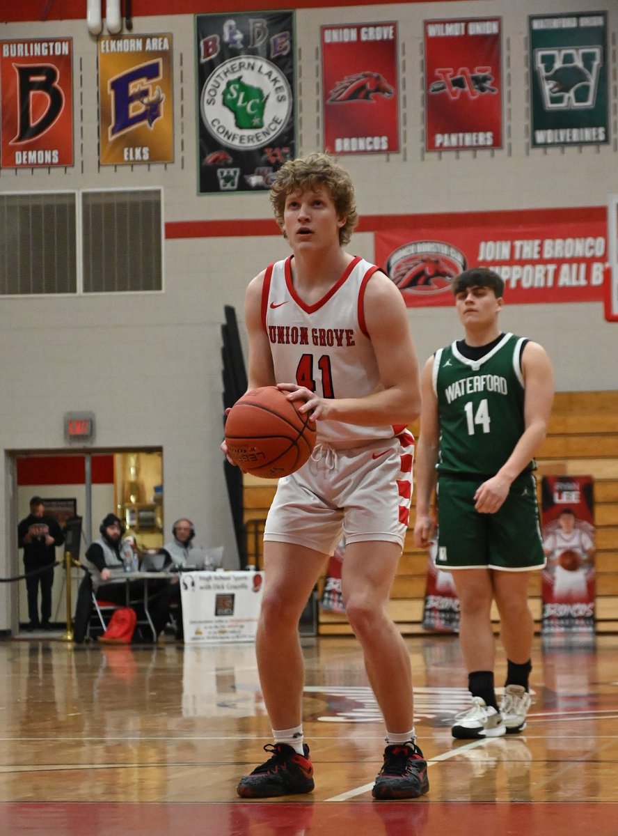 🚨🚨GAMEDAY🚨🚨
 D2 PLAYOFFS FIRST ROUND
🆚 Pius XI Catholic (8-16)
⏰ 7:00PM TONIGHT
📍Union Grove High School
🎥 youtube.com/@ugbroncosbbal…

#NextOneIsIn
#UGB
#wisbb