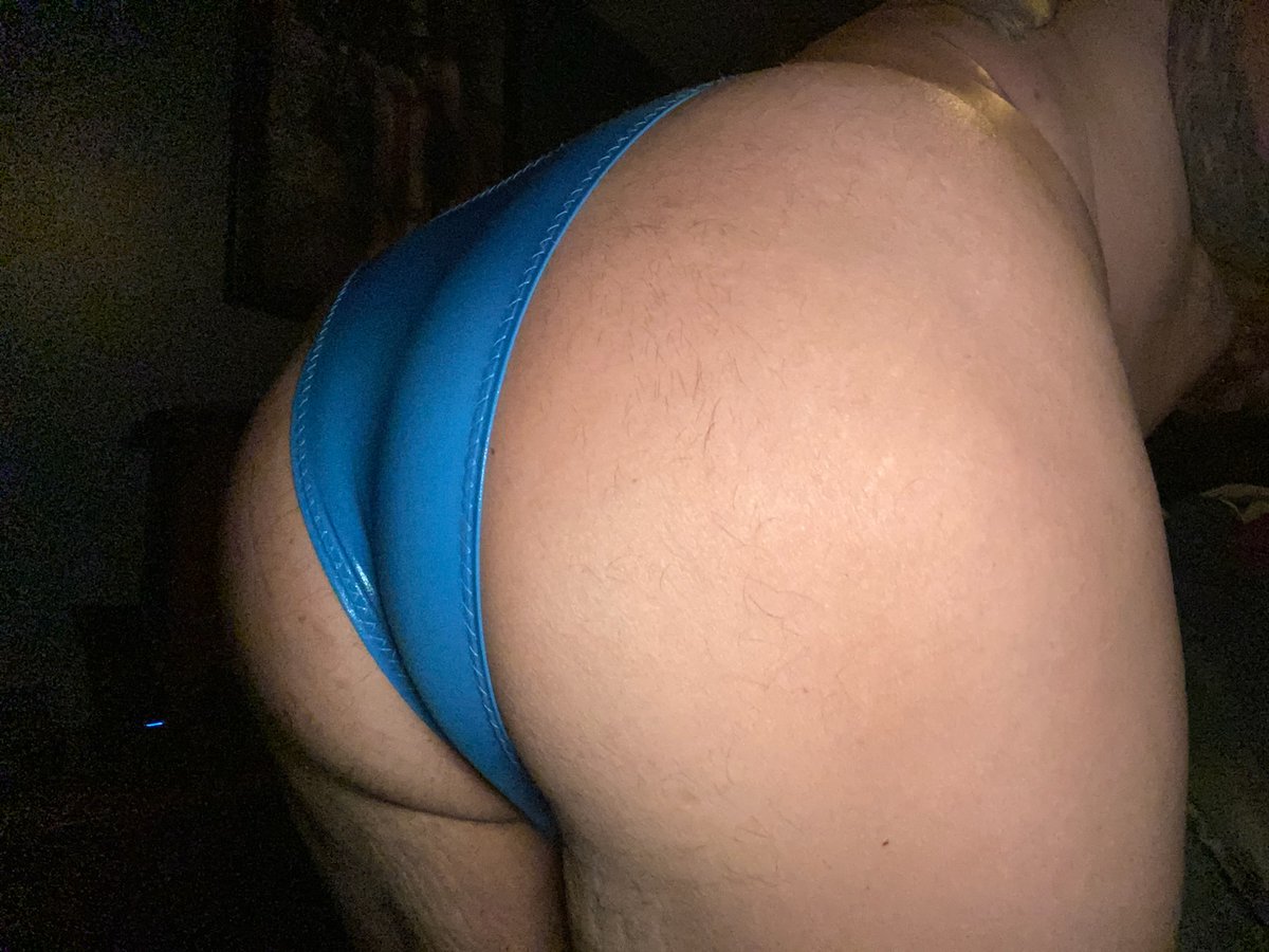 Any sexy trans tops in Shreveport that want pound a bottom out