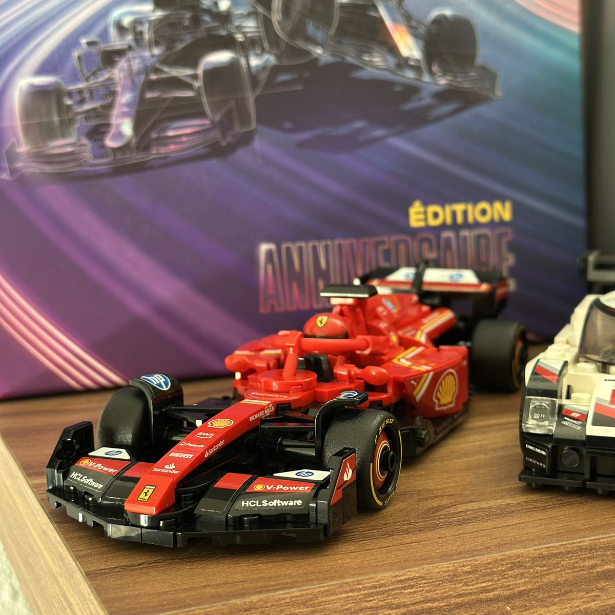 Floxygen_'s tweet image. Ferrari SF-24 🇮🇹 #F1 #Lego #SpeedChampions