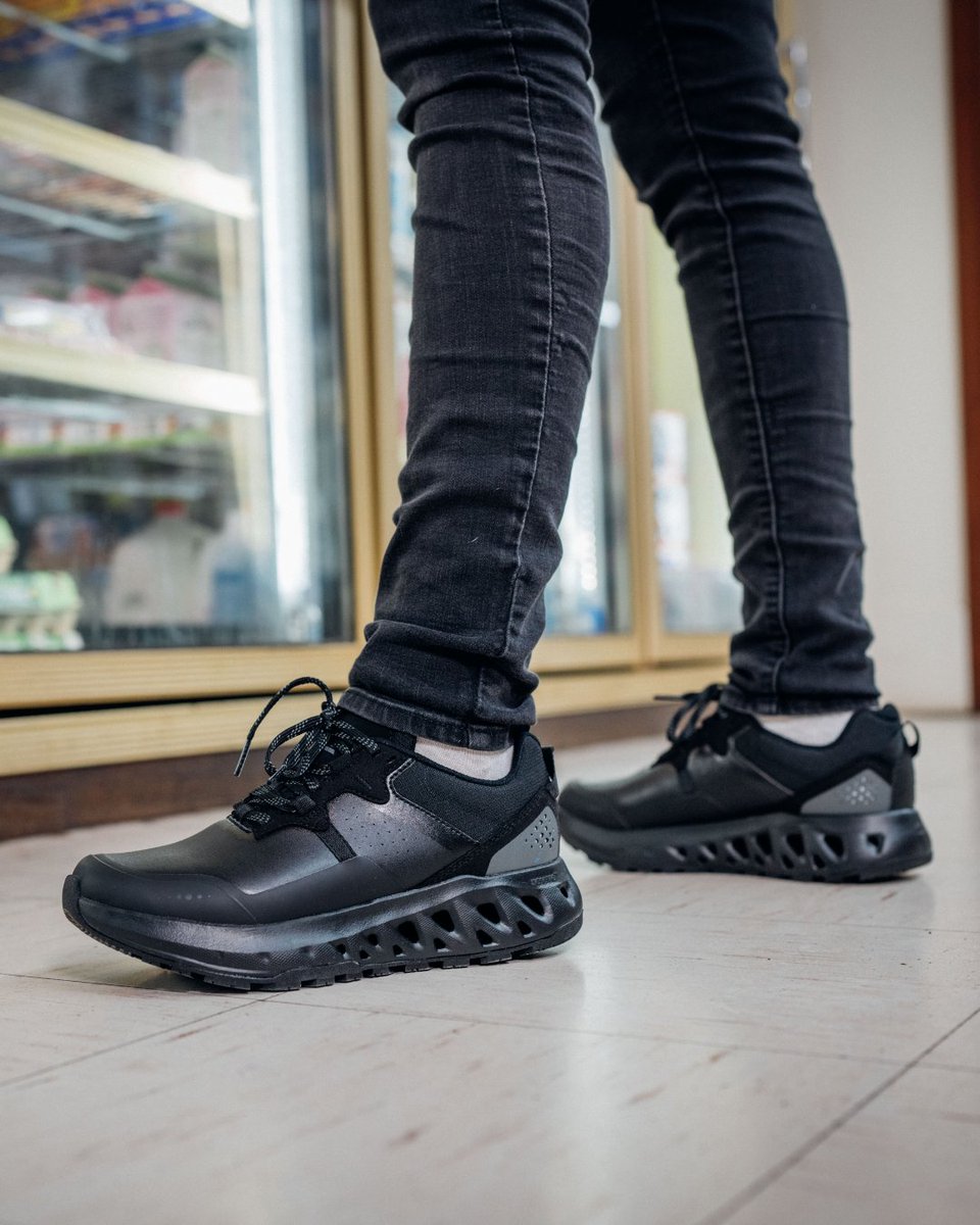 shoesforcrews's tweet image. JUST DROPPED! The Springer Leather 4SG™. Unsurpassed traction. All-day comfort. Sleek style. Let the compliments roll in. ow.ly/kB2j50V2obm

#shoesforcrews #safetyshoes #nonslipshoes #slipresistant