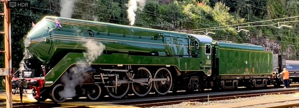 BretticusOZ's tweet photo. @hornby 3801 https://t.co/fYttsvMF20