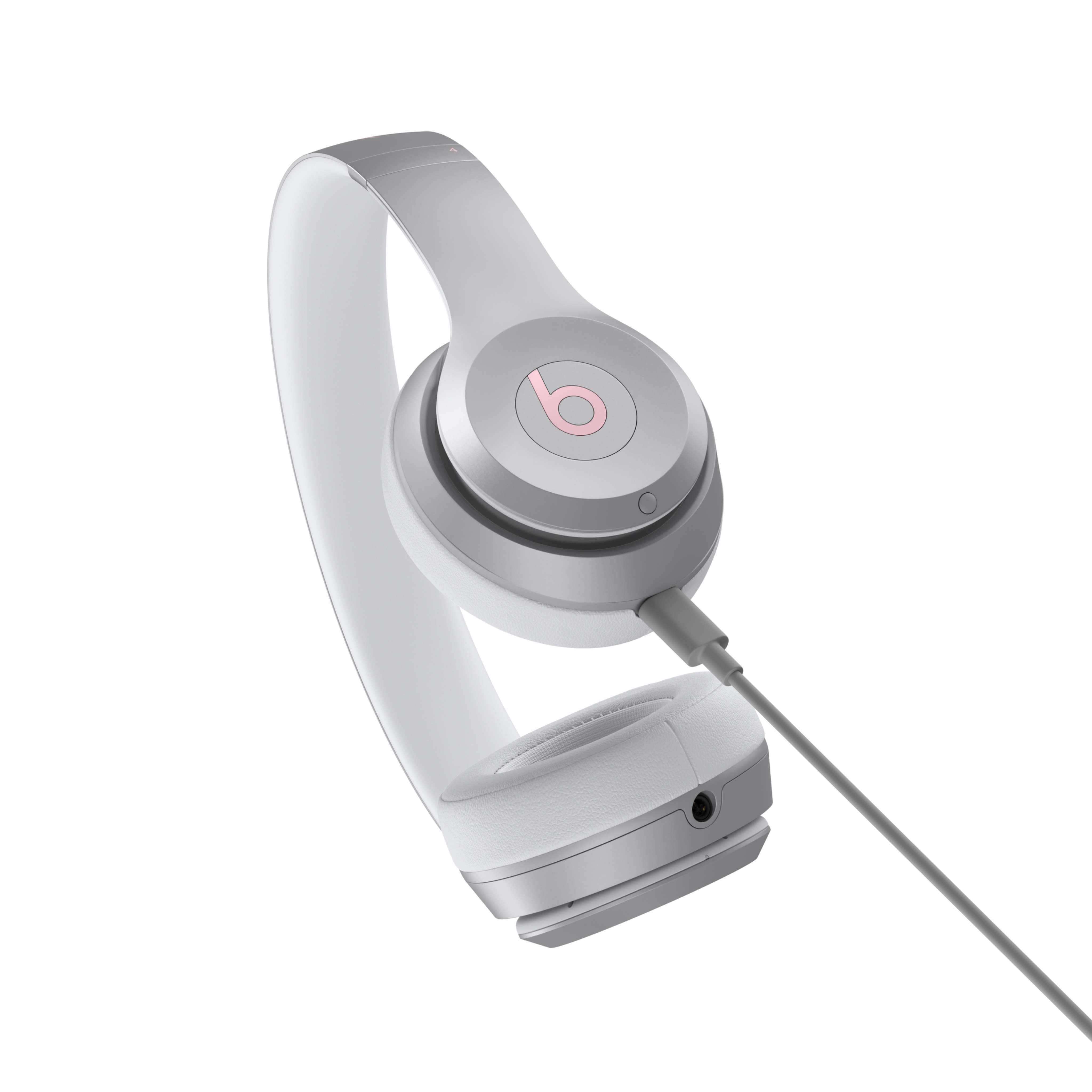 Beats×Sandy Liangコラボ ヘッドホン