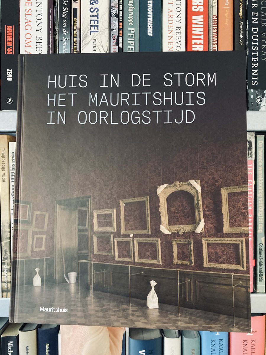 Koen van Wijk (@kjvanwijk) on Twitter photo Voor <a href="/TracesOfWarNL/">TracesOfWarNL</a> las ik het boek āHuis in de storm. Het Mauritshuis in oorlogstijdā van Quentin Buvelot en Frank van Vree (red.).
Je kan hier lezen wat ik er van vind:
tracesofwar.nl/books/6609/Hui⦠Voor <a href="/TracesOfWarNL/">TracesOfWarNL</a> las ik het boek āHuis in de storm. Het Mauritshuis in oorlogstijdā van Quentin Buvelot en Frank van Vree (red.).
Je kan hier lezen wat ik er van vind:
tracesofwar.nl/books/6609/Huiā¦