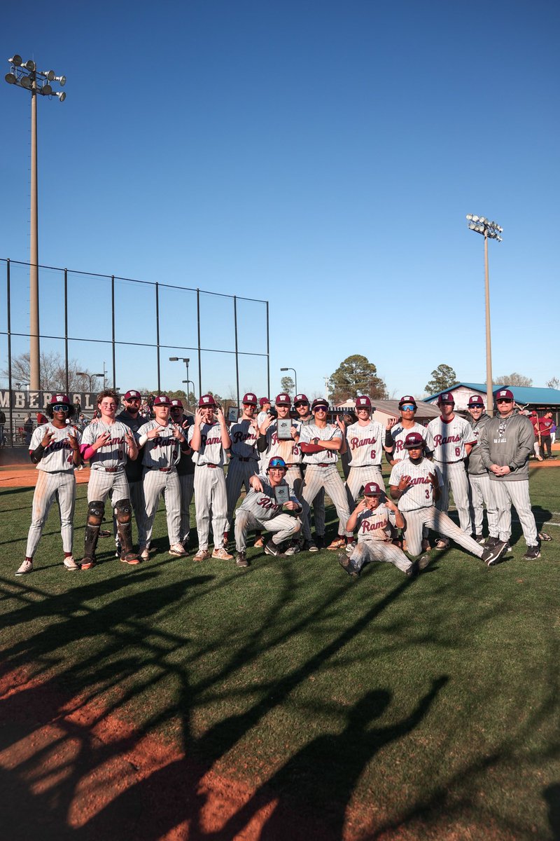 jacksonh_13's tweet image. Great first outing of the year! Thank you @RedBankInv for inviting us to come out and compete!
6.0 innings(CG),3H,0ER,11Ks
@dweathers13 @WestsideBSB @Coach__BB @diamondprospect @RAM_performance @Post14Anderson