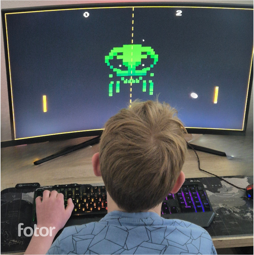 RetroTokenOf's tweet photo. 👾 BREAKING: We have our first official RETRO PONG fan! 🎉🎮

My son just played Pong Freeplay and he's absolutely hooked! 🚀🔥
Skill-based, fast-paced, and pure retro fun – this is just the beginning!
Who’s next to challenge the leaderboard? 🏆 #RETRO #PixelGaming #Pong https://t.co/v0ztbvkEwe
