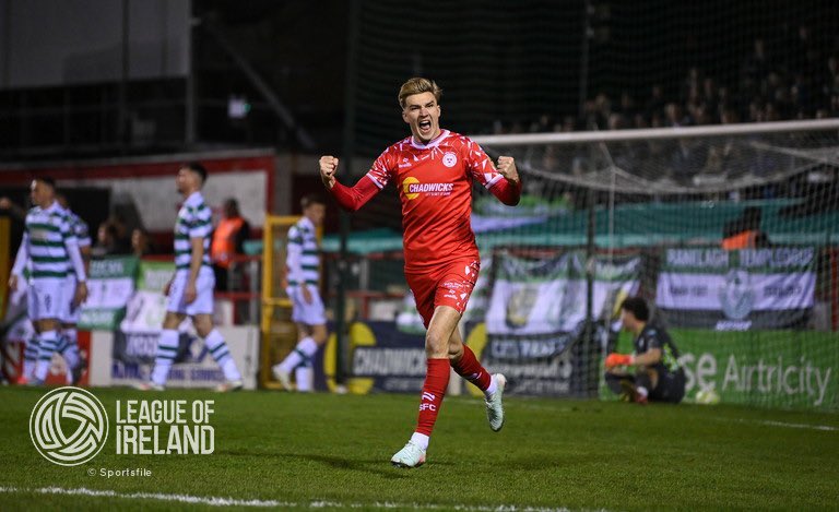 𝐁𝐨𝐲𝐝𝐢𝐞 𝐀𝐠𝐚𝐢𝐧 🔴⚪️

Congrats to Sean Boyd on his nomination for Player of the Month.

Well deserved after a strong start to the season! Keep it going, Boydie.

#DublinsFinest | #Since1895