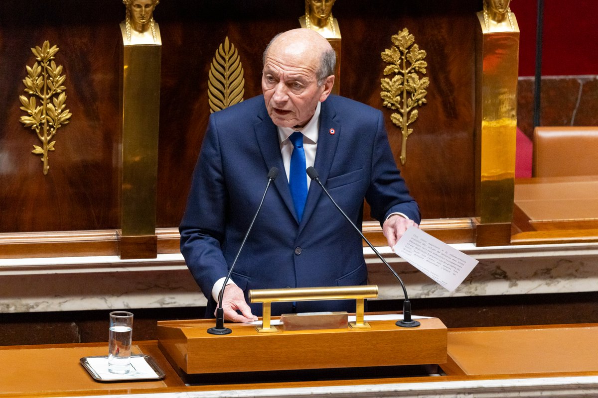 Face aux menaces qui pèsent sur l'Ukraine et sur notre continent, l’heure est à un profond changement de paradigme pour relancer l’effort de défense en France et en Europe.

L’heure est à un sursaut stratégique européen.

Mon intervention ➡️facebook.com/michel.herbill…