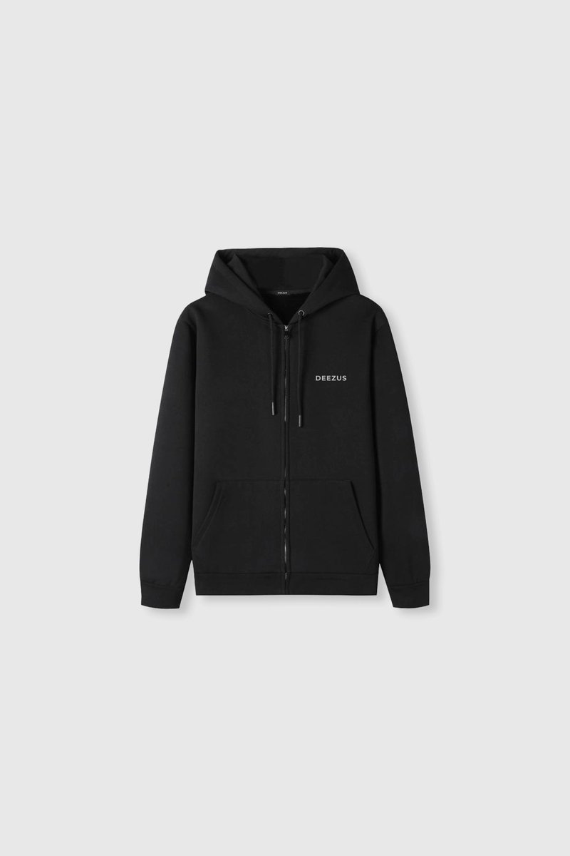 deezusclo's tweet photo. Experience the new DEEZUS zip-up hoodie - 430gsm of premium fabric, high-end craftsmanship, and unmatched comfort. Elevate your style with the perfect blend of luxury and durability. https://t.co/76y0mkR2wY