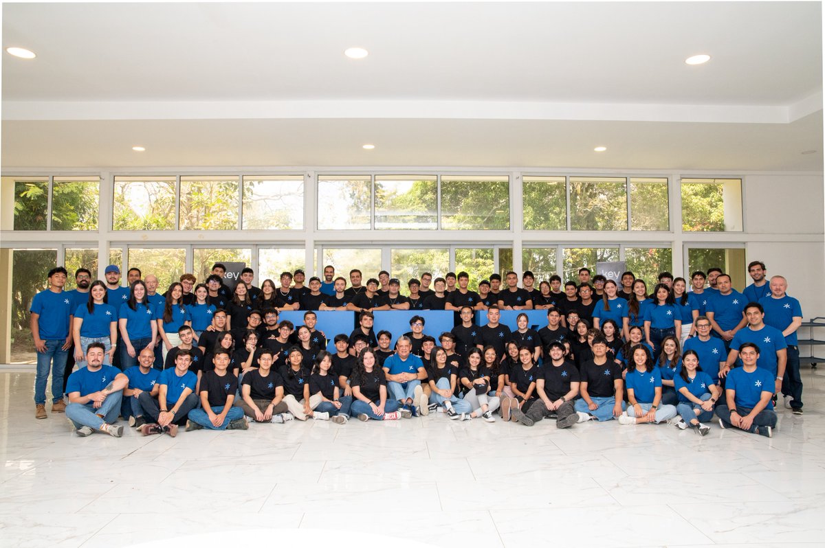 La semana pasada, nuestra #FoundingClass vivió una experiencia única, adentrándose por completo en la metodología de Key Institute. 

Damos inicio a una nueva forma de estudiar ingeniería, preparando a los futuros ingenieros que cambiarán el mundo.

 #TheDOgeneration 🌎 #WeAreKey