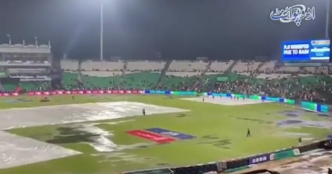 BIG NEWS 🚨 Champions Trophy Pakistan Final will not be in Pakistan 😂🔥

India’s qualification means the Champions Trophy final on Sunday will be hosted in Dubai. 

Virat Kohli SHATTERS dreams of Pakistan. Pakistan wanted Final Match in Pak.

Pakistan had spent 18 billion
