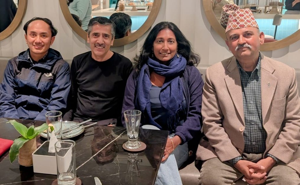 Charu and I with <a href="/SonamTaC/">🐾Sonam Tashi Lama🐾</a> and Anjali. Great to have evening meeting of <a href="/WhitleyAwards/">Whitley Fund for Nature</a> winners in Kathmandu. Charu and Koustubh are leading a TOT here in Kathmandu for the younger lot of conservation leaders from different parts of the world. Thank you both and <a href="/snowleopards/">Snow Leopard Trust</a> !