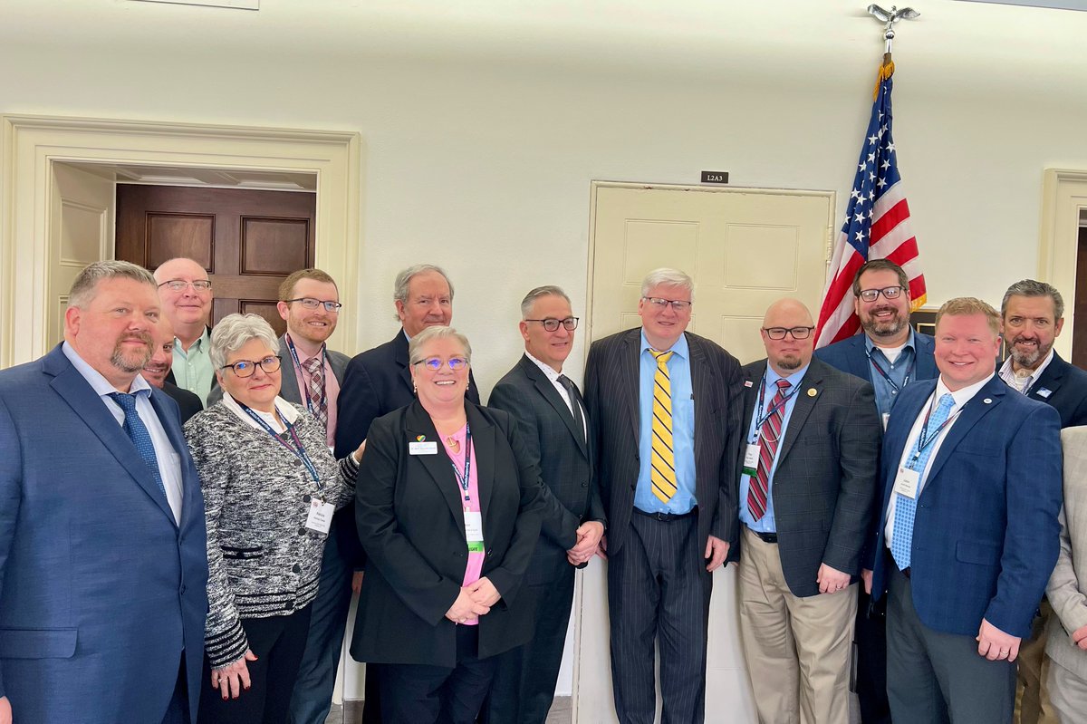 Thank you <a href="/RepGrothman/">Rep. Glenn Grothman</a> for meeting with local utilities to discuss issues important to their communities.  #PublicPower #CapitolHill