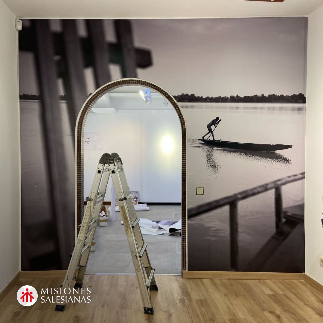 MSalesianas's tweet image. 📸 'Las Tres Fronteras', la nueva exposición del Museo Misiones Salesianas empieza a tomar forma. El conflicto en el Sahel a través de la mirada de @juanluis_rod y @naranjo_p 🌍✨
📅 8/3 - 31/7 | 📍 C/ Lisboa, 4, Madrid
¡No te la puedes perder!
#LasTresFronteras #Sahel #MuseoMS