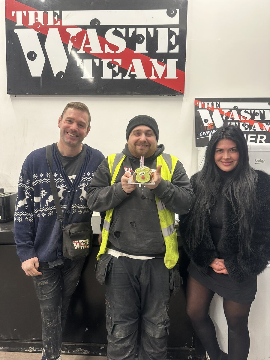 Please join us in wishing Bobby “shall I go fuel it up” Wisher a very Happy Birthday 🎈 

Bobby turns 35 today which is ironic considering that’s how many steps on average he achieves per shift 🐢 

He gives up his time to manage a local football team where he stands on the