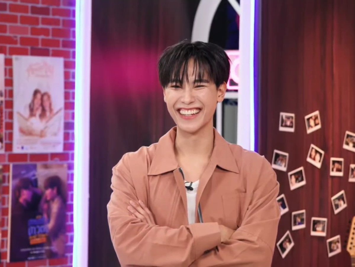 0818ALONe's tweet photo. อุทานได้ไหม
พี่จูเนียร์ หล่อชิบหายยยยยยยยยยย!!!!
พี่จูเนียร์ หล่อชิบหายยยยยยยยยยย!!!!
พี่จูเนียร์ หล่อชิบหายยยยยยยยยยย!!!!
พี่จูเนียร์ หล่อชิบหายยยยยยยยยยย!!!!
พี่จูเนียร์ หล่อชิบหายยยยยยยยยยย!!!!

HOST JUNIOR x LIVEHOUSE
#GMMTVLiveHouse
#junniorrs https://t.co/c1APmlCdbK