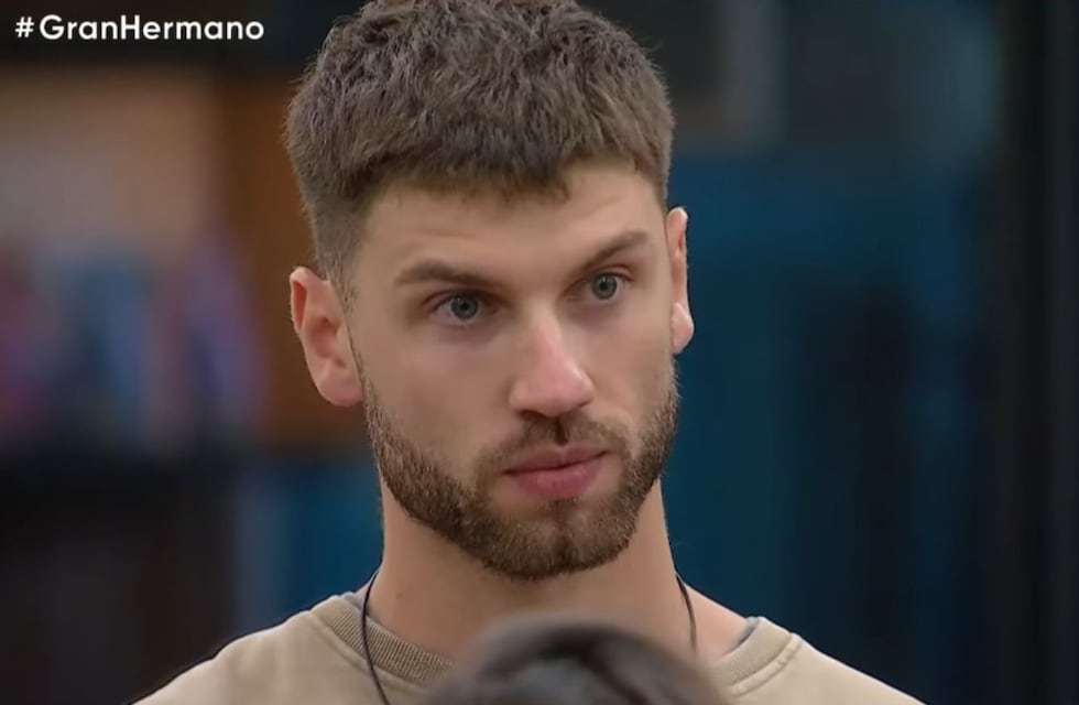 SE LE FILTRO EL PACK A SANTIAGO DE GH, QUE POR CIERTO LO TENGO!!! #GranHermano