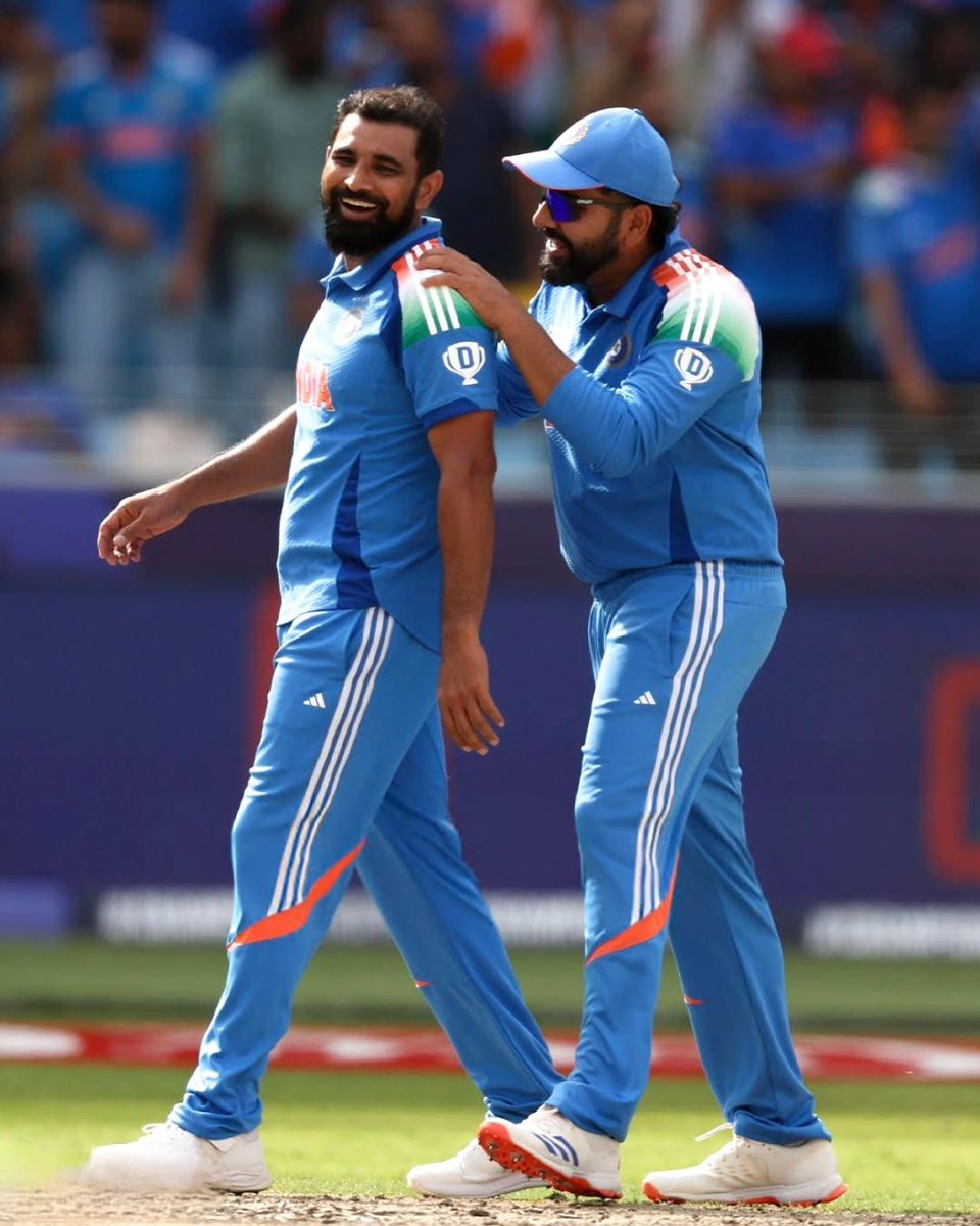 MdShami11's tweet image. fantastic team effort leads us to the final..
 #ChampionTrophy #TeamIndia #Victory