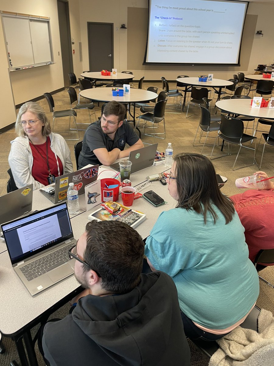 Love those <a href="/RaytownSchools/">Raytown Schools</a> Teacher Leaders! We gathered together last week to continue working on our Marzano strategy professional learning as well as checking in on our Tier 2 and Tier 3 work. I’m so proud of this group. We have some of the best! <a href="/DrPenK/">𝓓𝓻. 𝓟𝓮𝓷𝓮𝓵𝓸𝓹𝓮 𝓔. 𝓜𝓪𝓻𝓽𝓲𝓷-𝓚𝓷𝓸𝔁🎶</a> <a href="/RQSCAO/">Chris Greiner</a> <a href="/RQSCAO/">Chris Greiner</a>