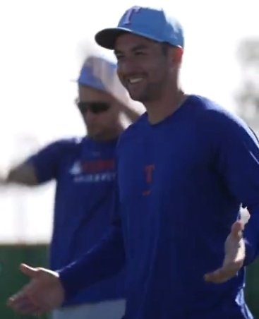 nyyfever's tweet image. &quot;you were just about to say something ridiculous&quot;
&quot;i came here to ask if you ever got that horrible rash taken care of 😇&quot;

higgy&apos;s up to his old tricks