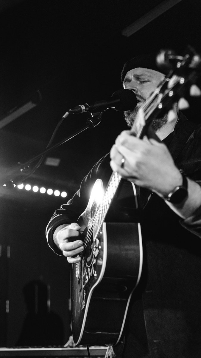 Last night was sick!!!!! Thanks gang 😘😘 <a href="/BRITs/">BRIT Awards</a> <a href="/WarChildUK/">War Child UK</a> <a href="/kingtuts/">King Tut's Wah Wah Hut</a>