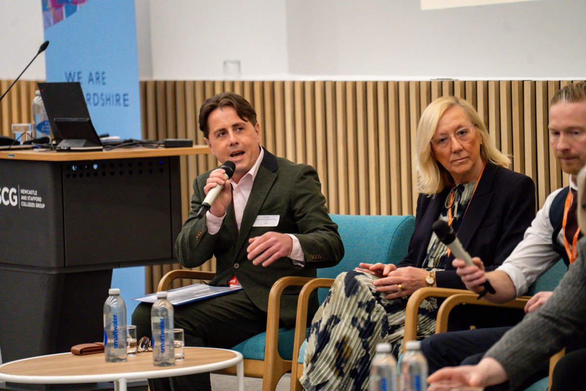 Today we hosted the <a href="/WeareStaffs/">We Are Staffordshire</a> Ambassador Event, themed ‘𝘼 𝙋𝙡𝙖𝙘𝙚 𝙤𝙛 𝙎𝙠𝙞𝙡𝙡𝙨 𝙖𝙣𝙙 𝙇𝙚𝙖𝙧𝙣𝙞𝙣𝙜’🎓✨

The event brought together businesses, educators and public sector leaders to discuss the future of the county’s workforce. Visitors heard from NSCG Principal