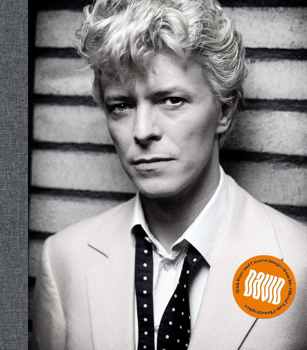 David Bowie books tweet media
