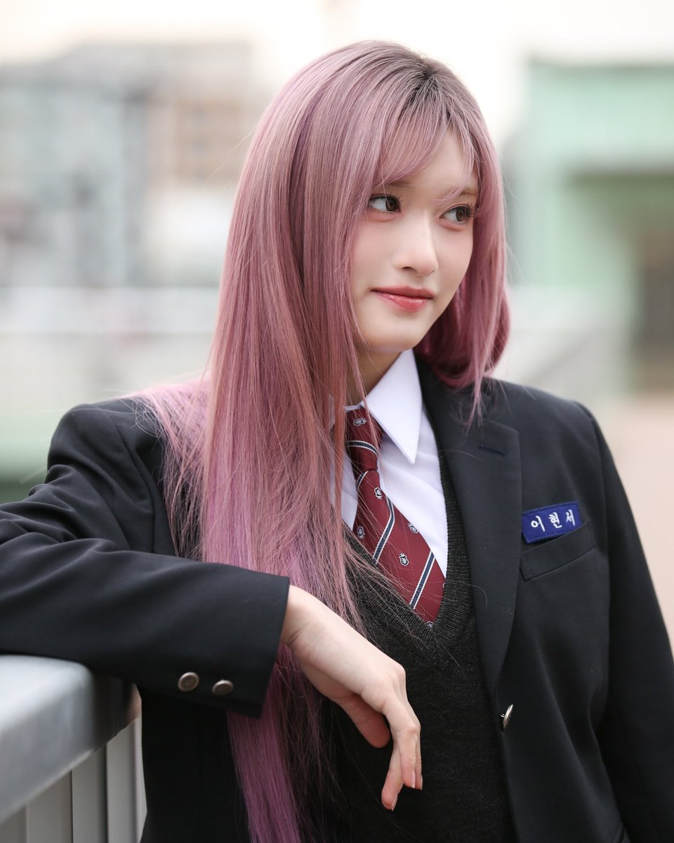 IVE_LEESEO16's tweet photo. 250228 📸
REBEL HEART BEHIND🩹

#IVE #아이브 #アイヴ
#IVE_EMPATHY
#REBELHEART #IVE_REBELHEART 

https://t.co/at8qFMGIRs https://t.co/GllQppjiXU