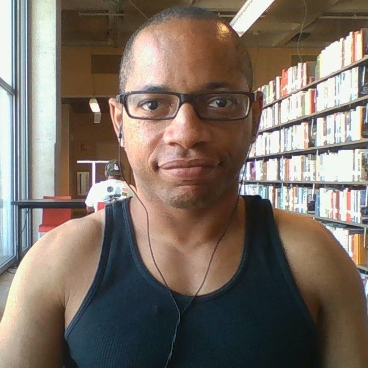 writerguygothic's tweet photo. #newprofilepic #tacotuesday #mardigras #librarydays https://t.co/8atUAz5AYN